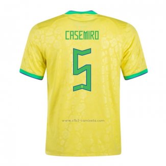 Camiseta Brasil Jugador Casemiro Primera 2022